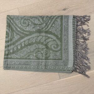 Green Paisley Scarf or Wrap NWOT